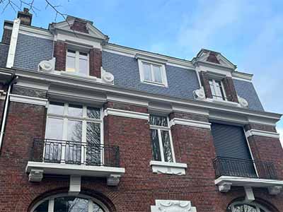 Label geste d'or pour la rénovation de cette toiture en ardoise de Roubaix